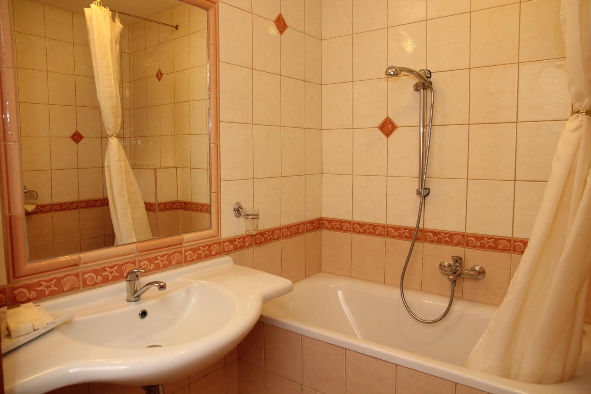 Penzion Romantik Dolna Streda Room photo